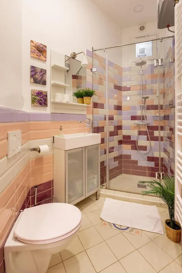 Balaton Apartment Central Budapest 0*,  Hongrie